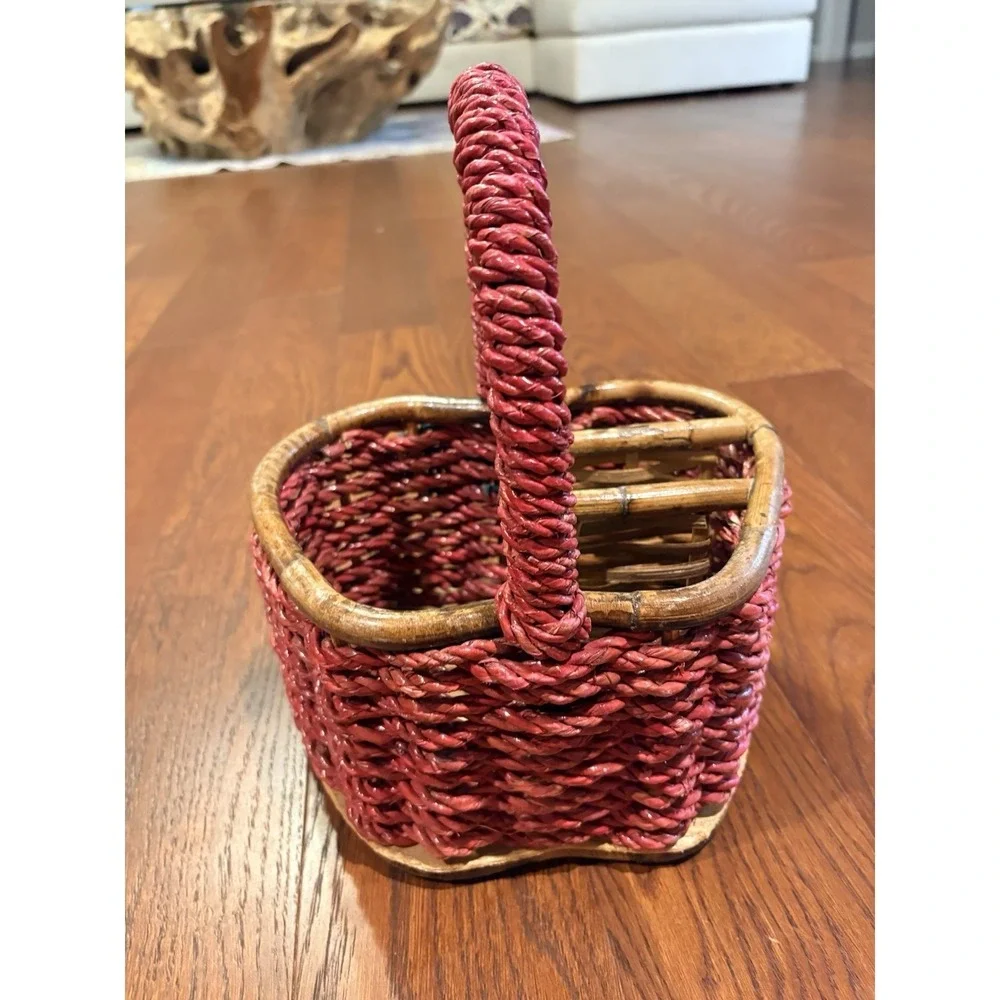 Vintage Wicker Apple Fruit Shaped Basket Utensil Holder Picnic Cottage Core